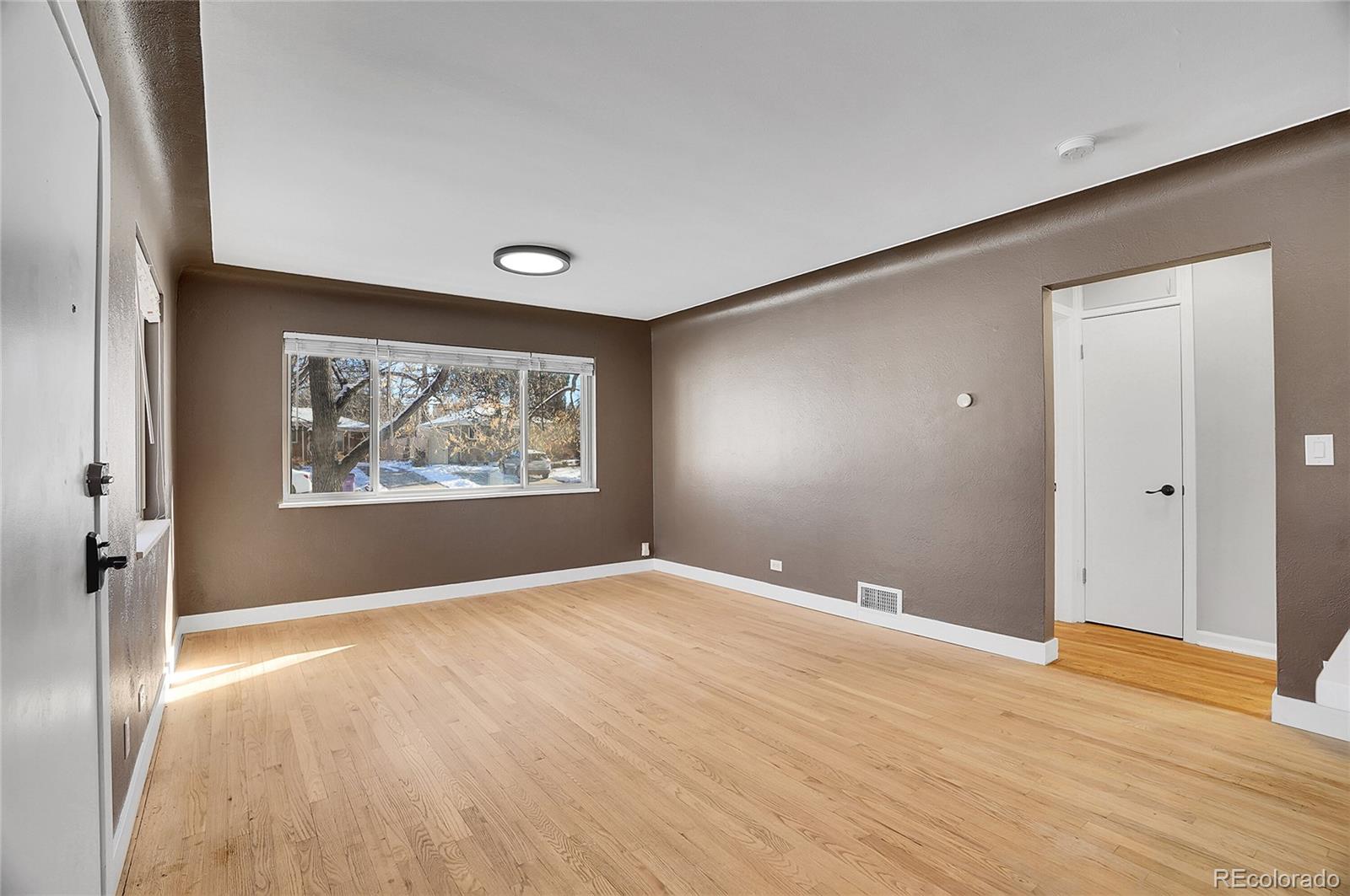 MLS Image #3 for 749  poplar street,denver, Colorado