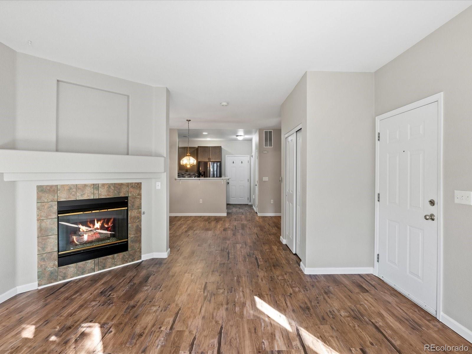 MLS Image #2 for 4005 s dillon way 102,aurora, Colorado