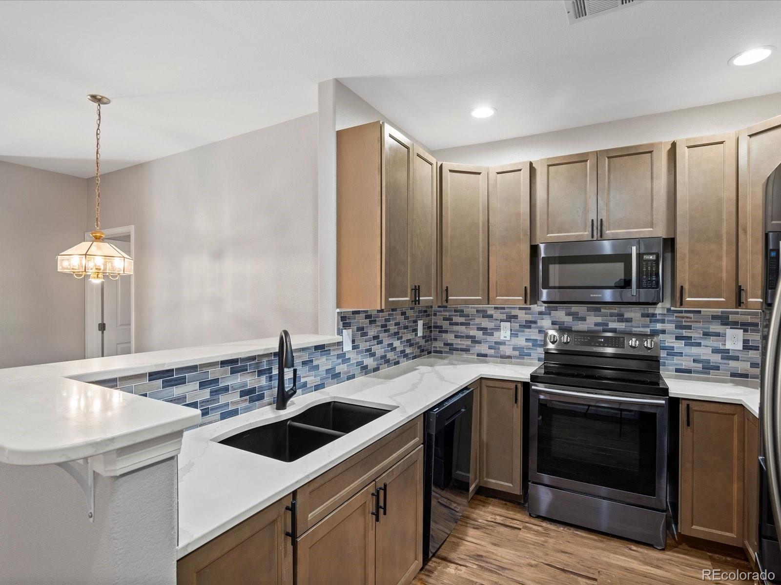 MLS Image #8 for 4005 s dillon way 102,aurora, Colorado