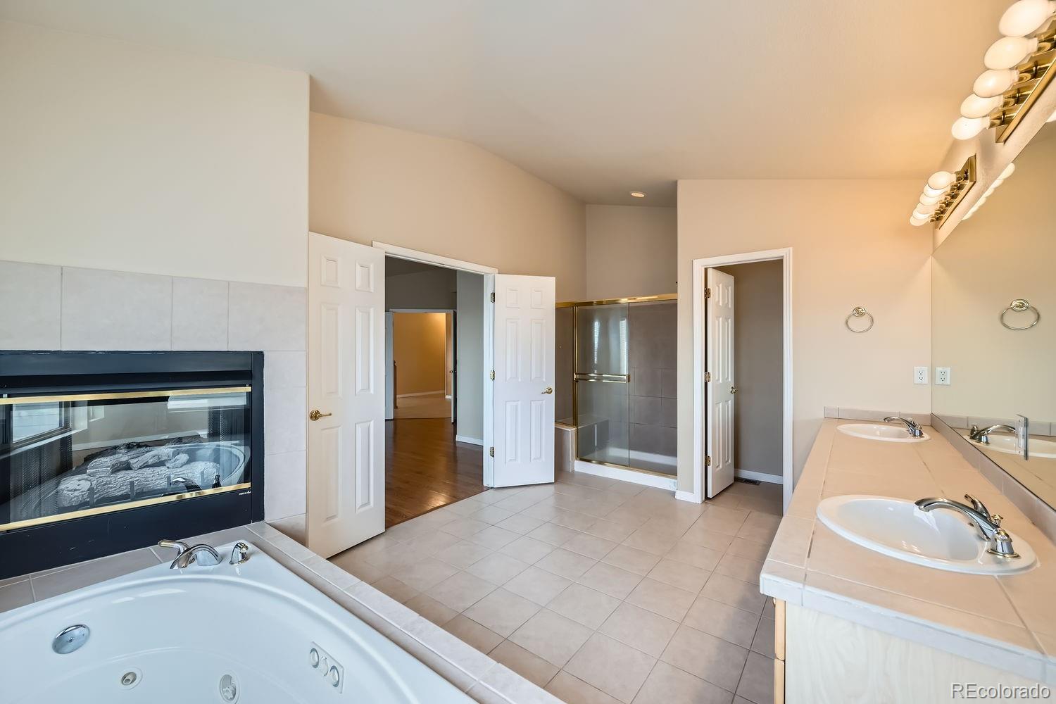 MLS Image #22 for 17624 e peakview avenue,aurora, Colorado