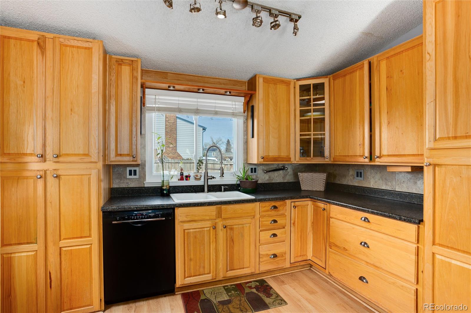 MLS Image #8 for 831  centennial drive,bennett, Colorado