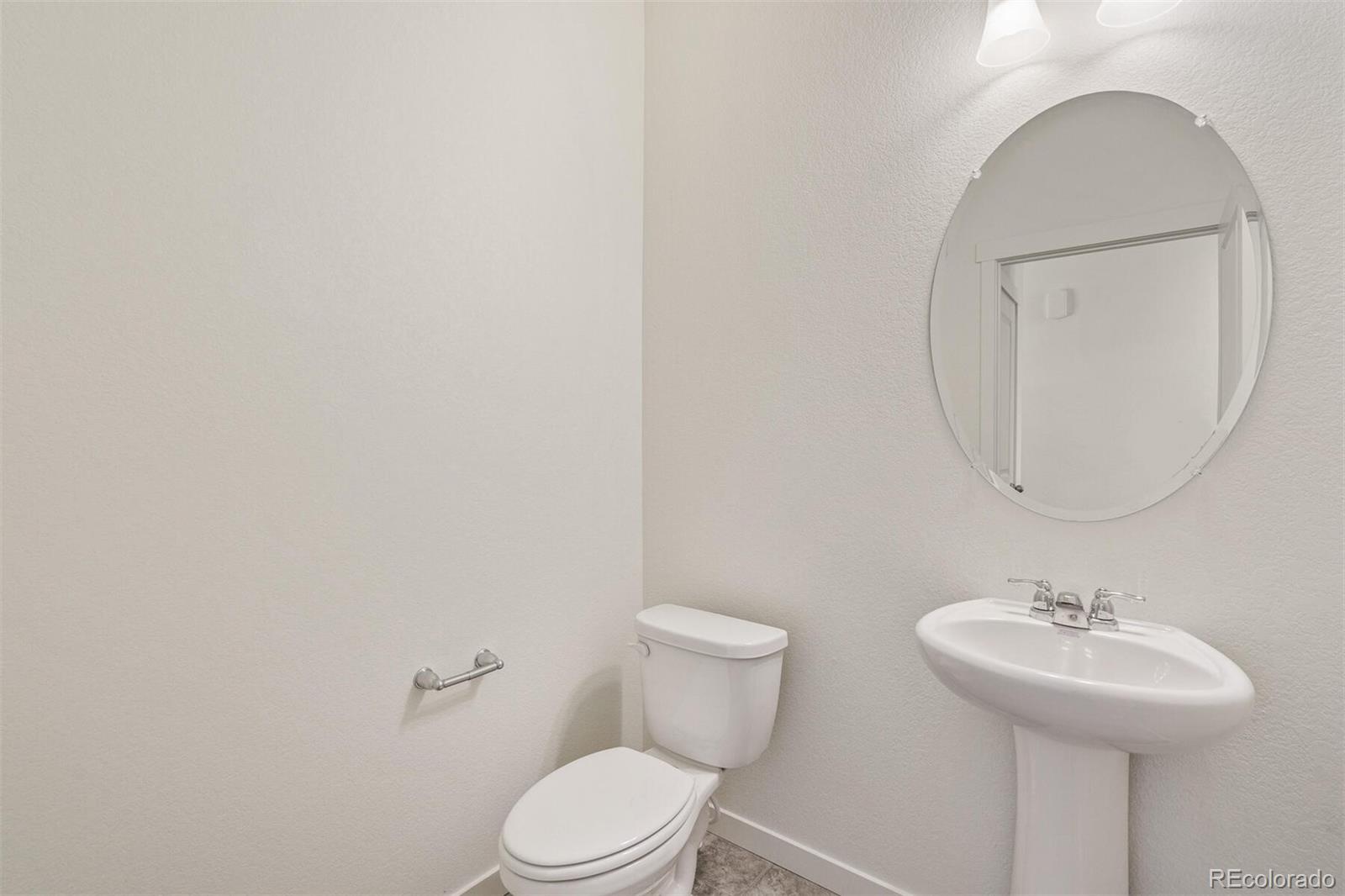 MLS Image #16 for 15963  syracuse street,thornton, Colorado
