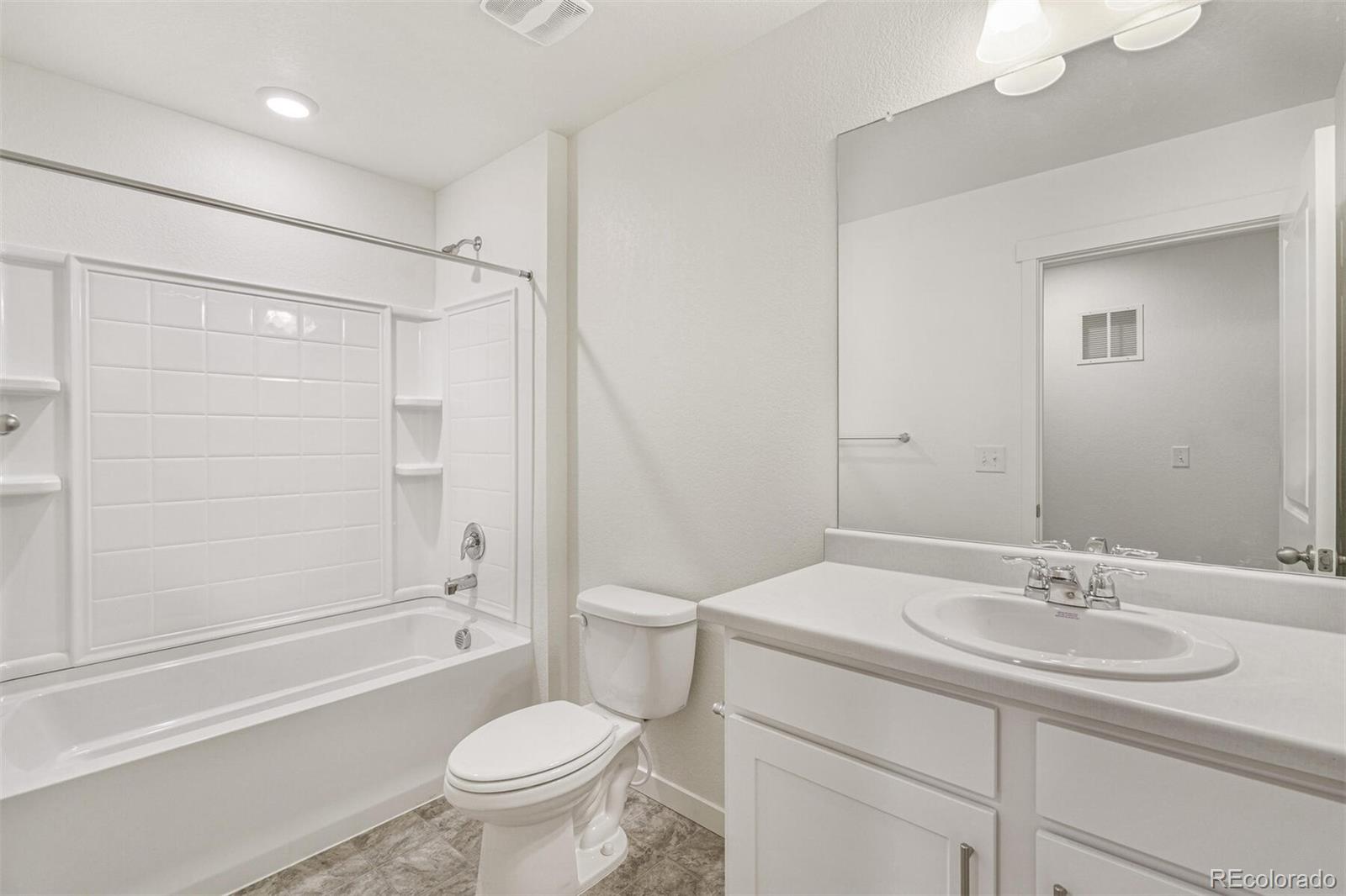 MLS Image #25 for 15963  syracuse street,thornton, Colorado