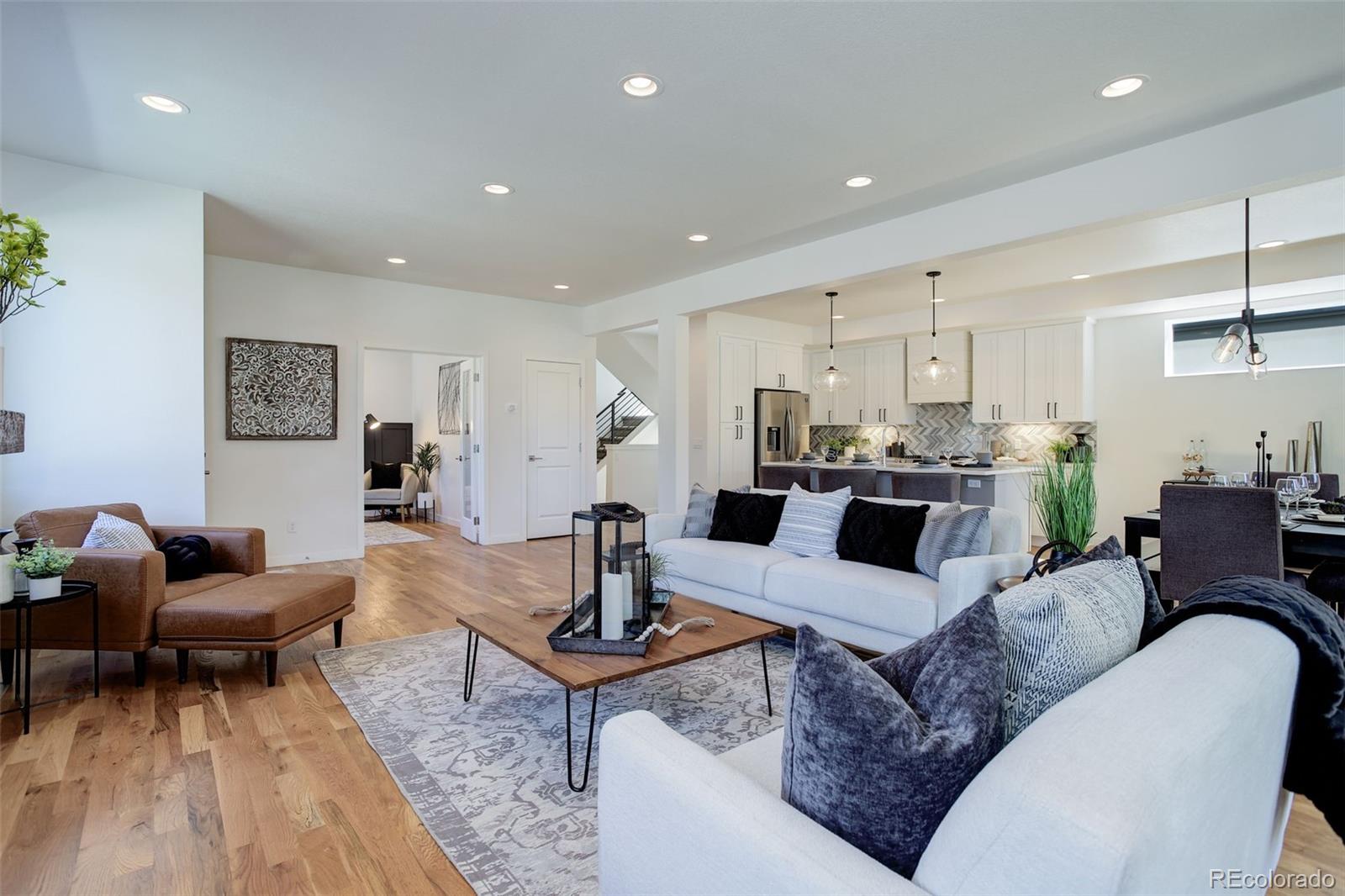 MLS Image #5 for 5601 e iowa avenue,denver, Colorado