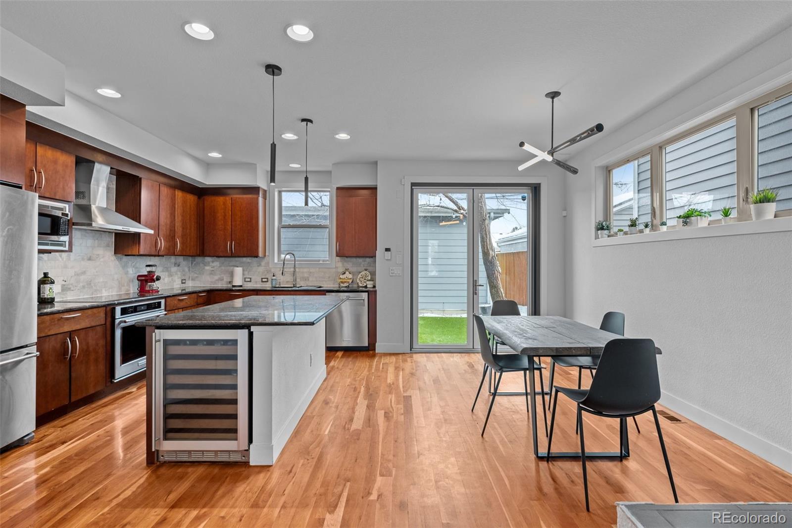 MLS Image #7 for 2140  newton street,denver, Colorado