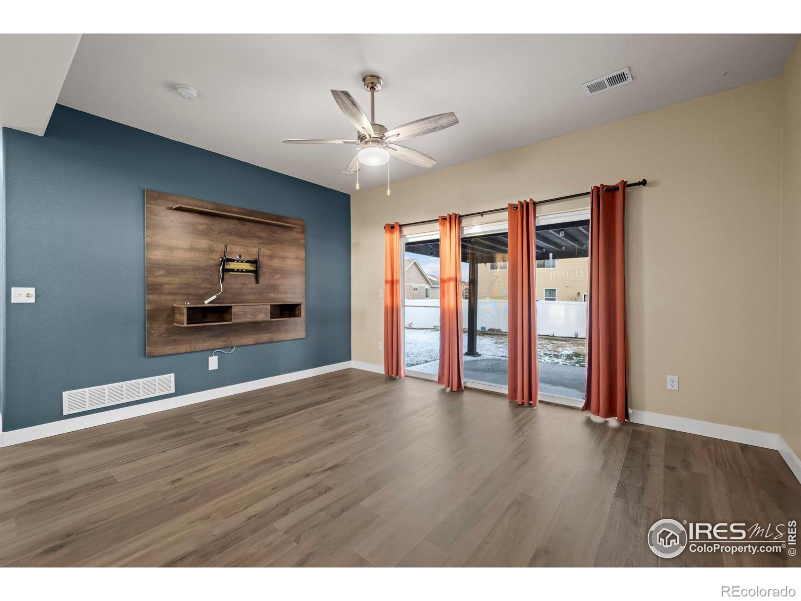 MLS Image #9 for 916  barasingha street,severance, Colorado