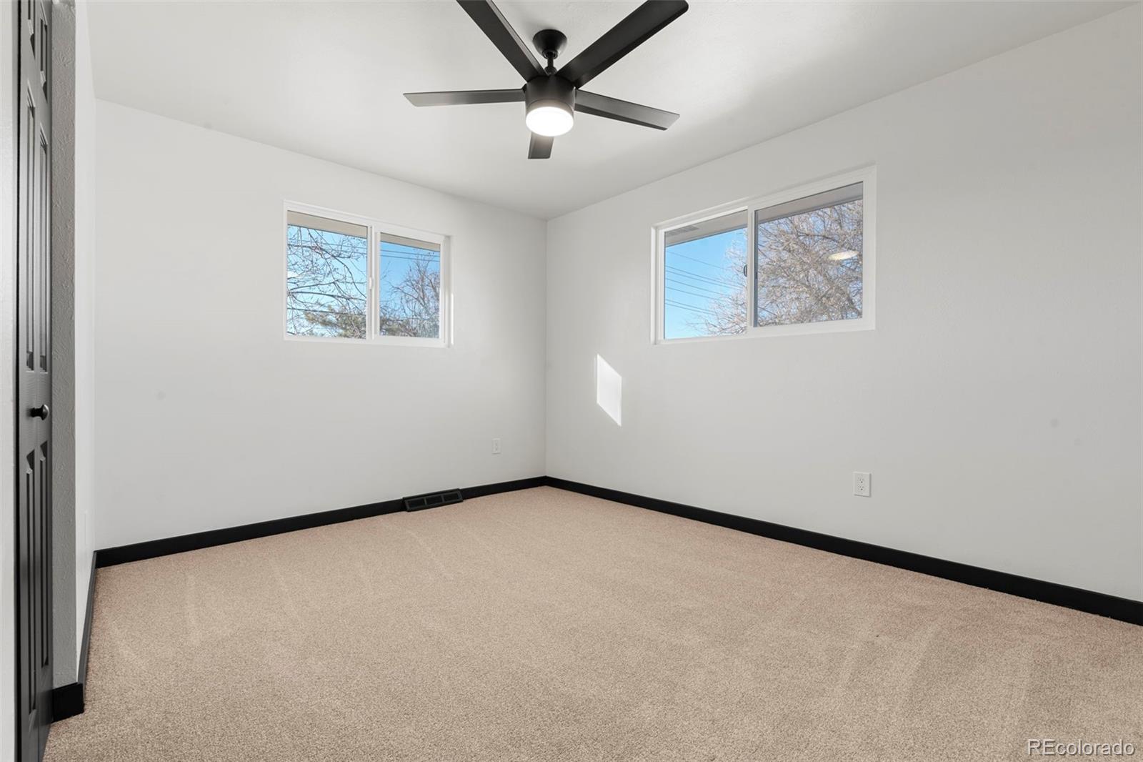 MLS Image #24 for 355 s monaco parkway,denver, Colorado