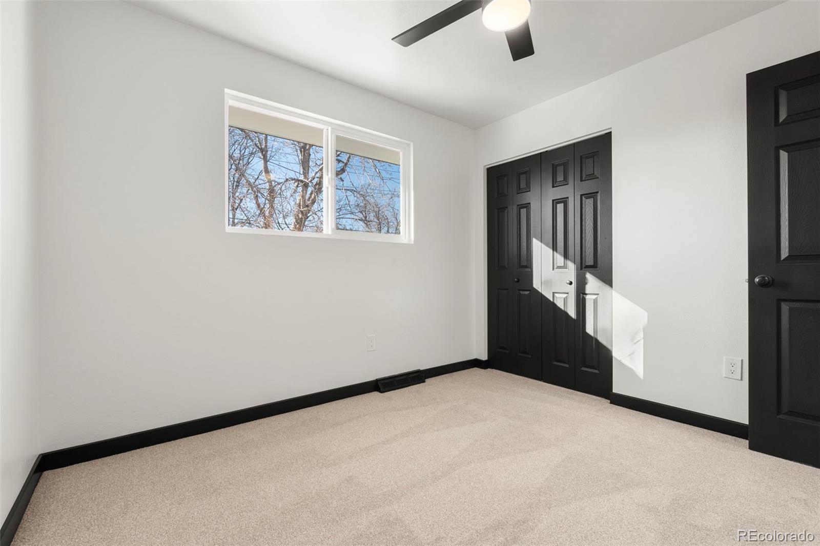 MLS Image #26 for 355 s monaco parkway,denver, Colorado