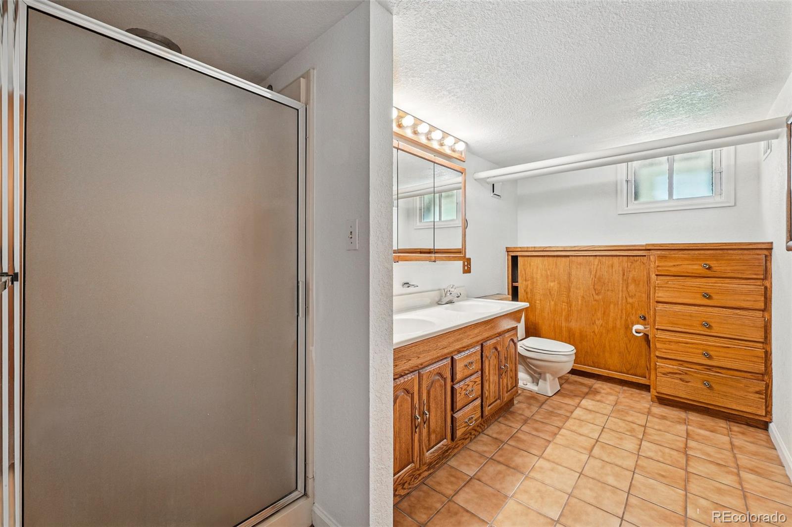 MLS Image #25 for 810  adams street,denver, Colorado