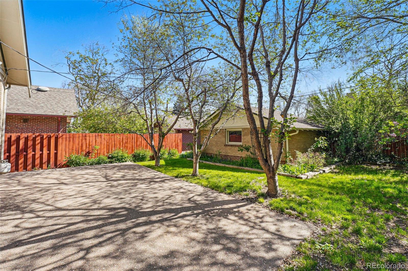 MLS Image #30 for 810  adams street,denver, Colorado