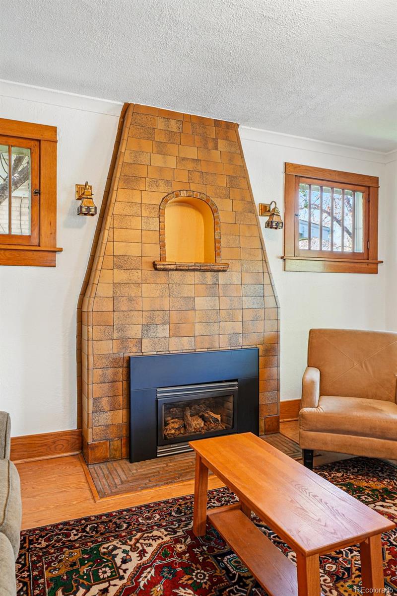 MLS Image #6 for 810  adams street,denver, Colorado