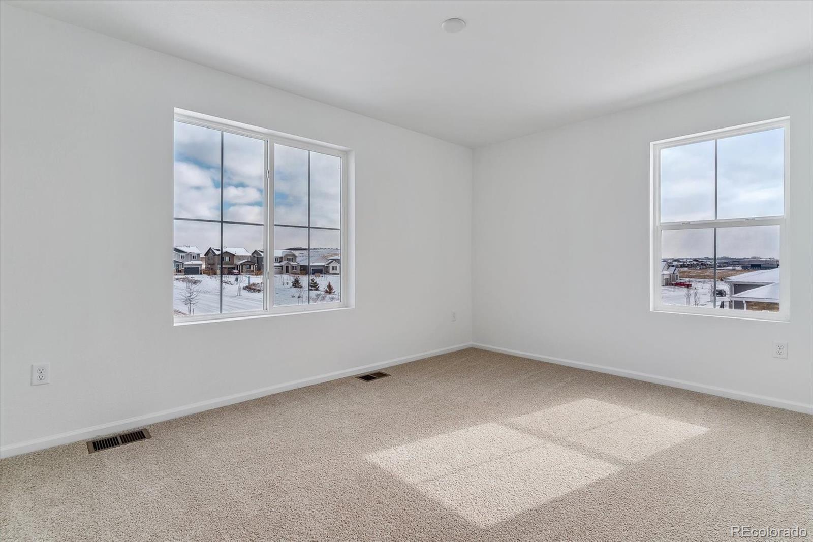 MLS Image #18 for 9153  truckee court,commerce city, Colorado