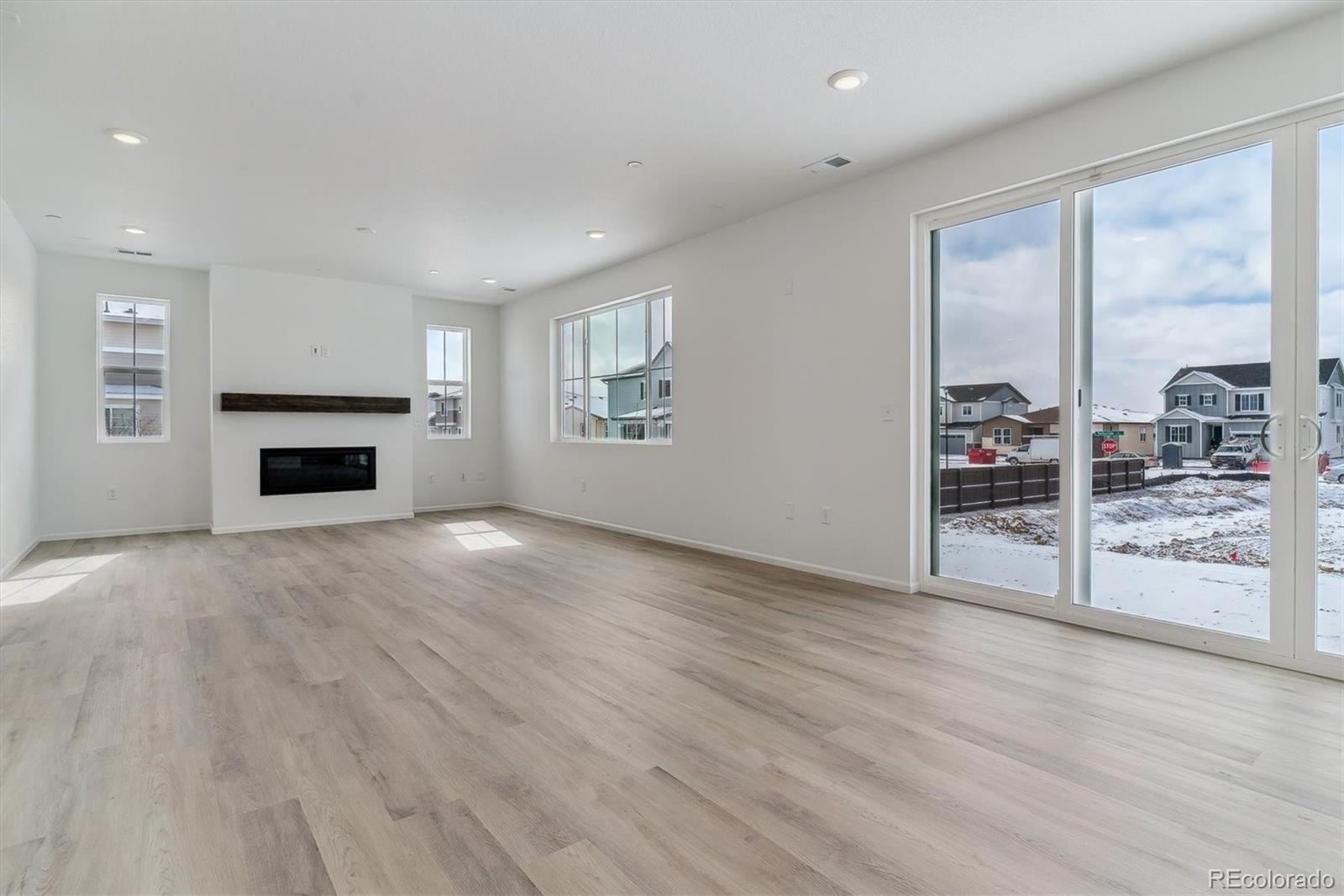 MLS Image #8 for 9153  truckee court,commerce city, Colorado