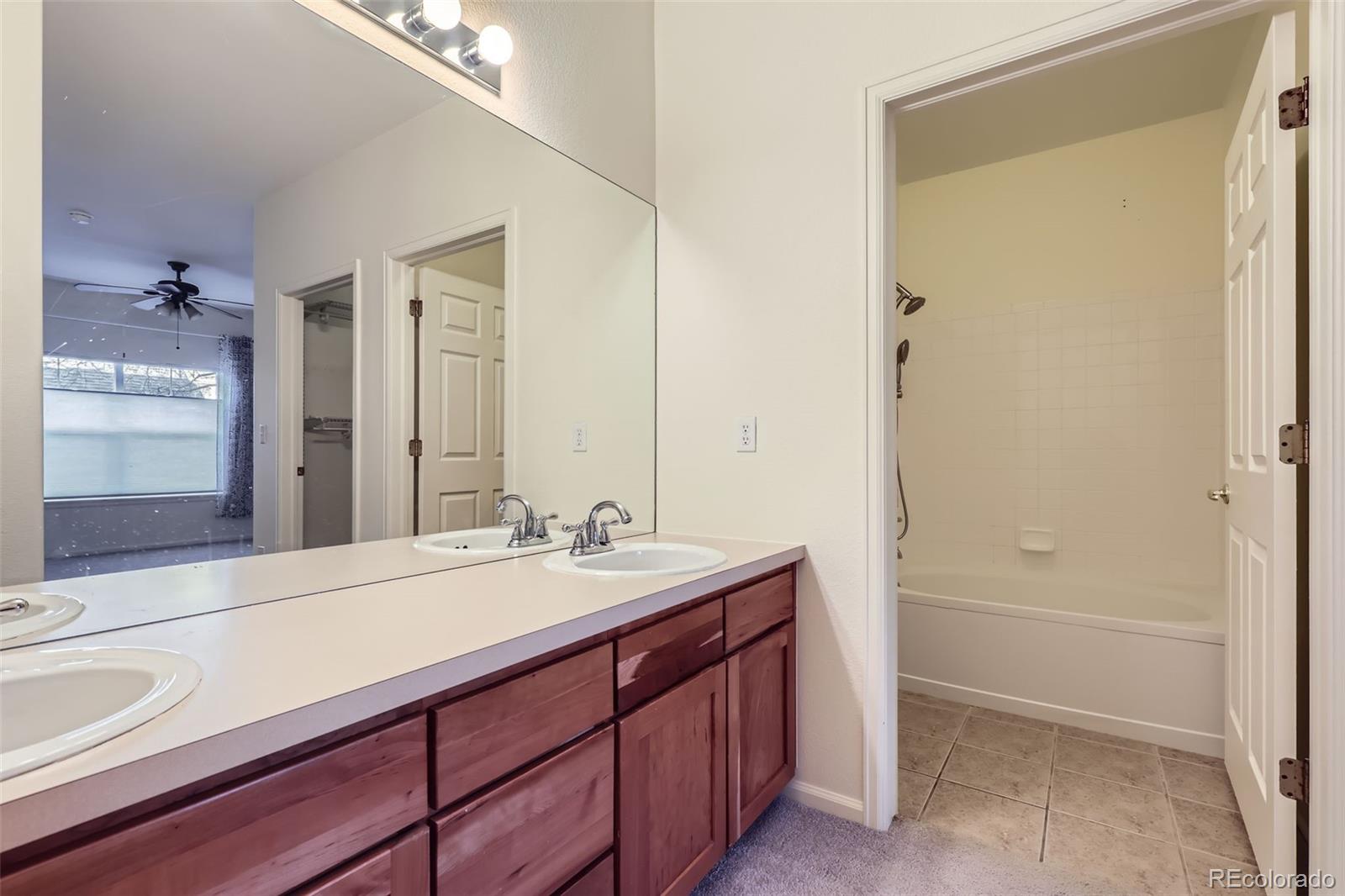 MLS Image #14 for 8200 e 8th avenue 2102,denver, Colorado