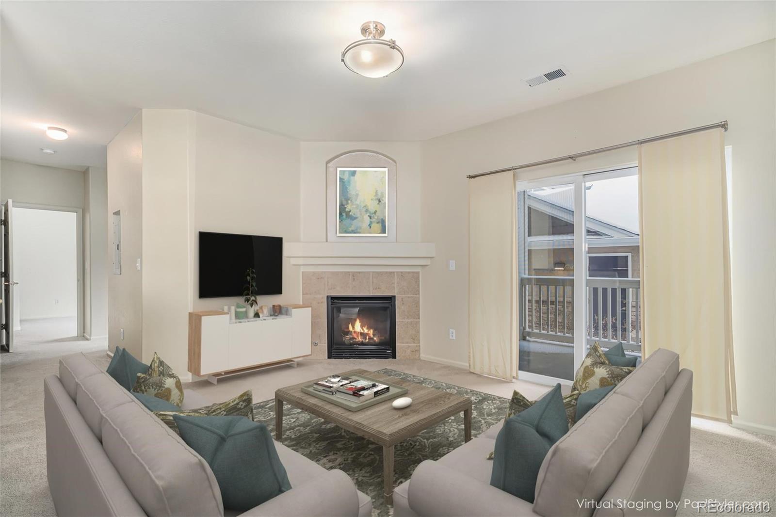 MLS Image #2 for 8200 e 8th avenue 2102,denver, Colorado