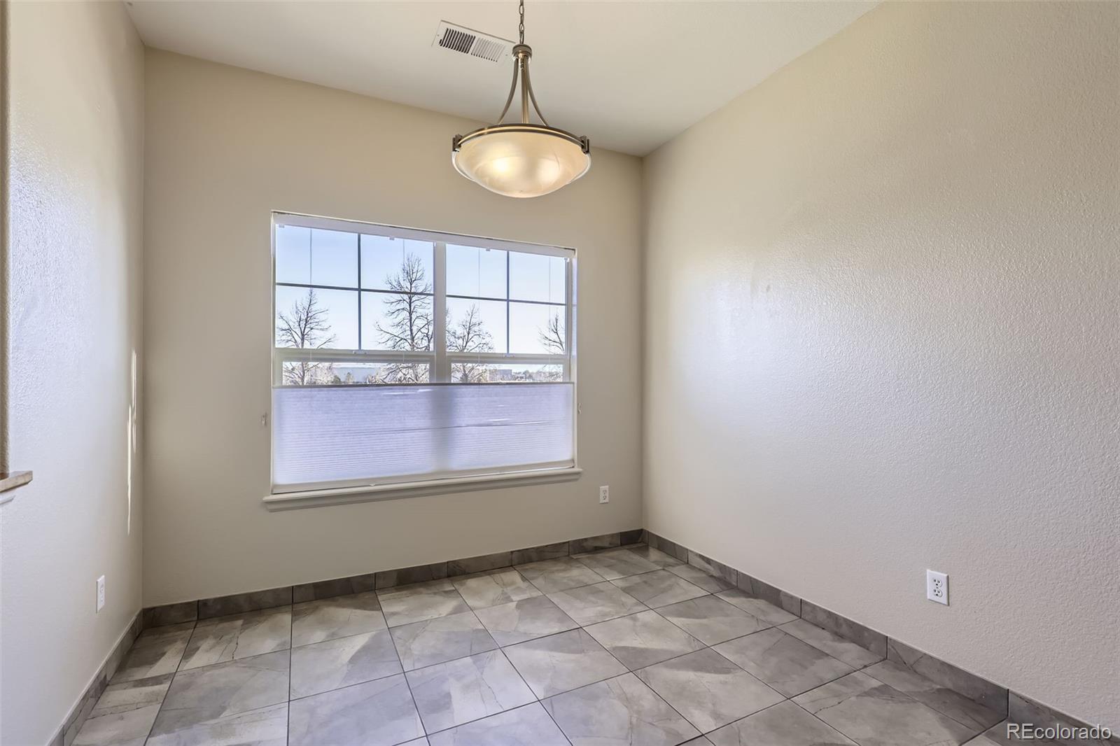 MLS Image #9 for 8200 e 8th avenue 2102,denver, Colorado