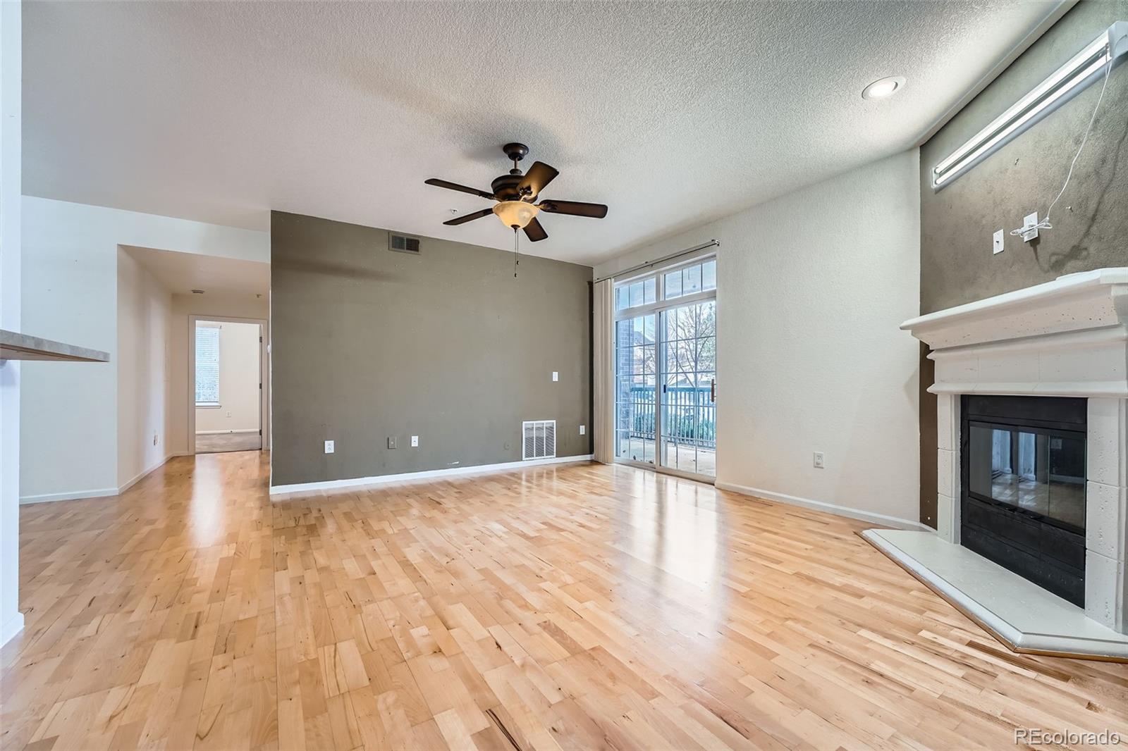 MLS Image #1 for 3875 s dayton street,aurora, Colorado