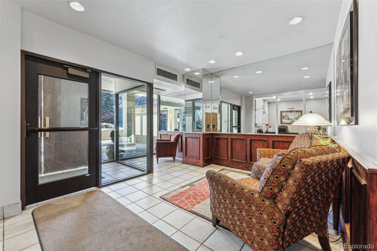 MLS Image #42 for 1223  race street 1002,denver, Colorado