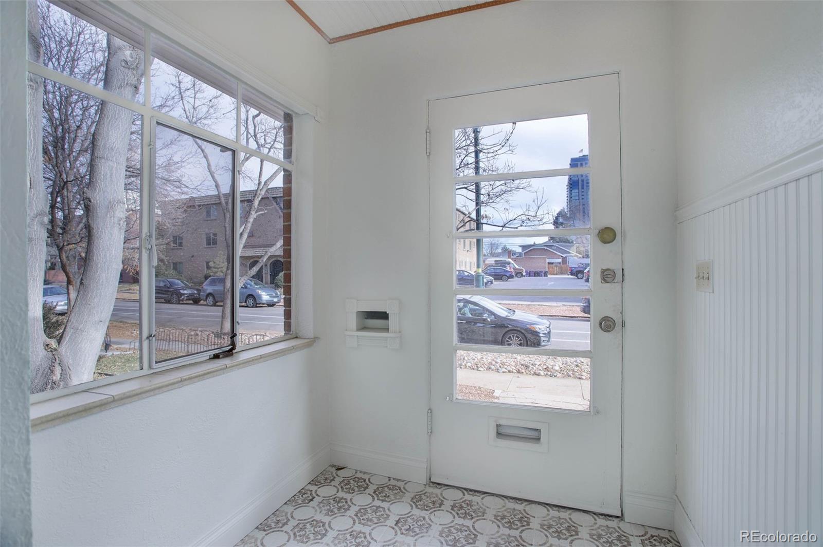 MLS Image #28 for 35-37 s washington street,denver, Colorado