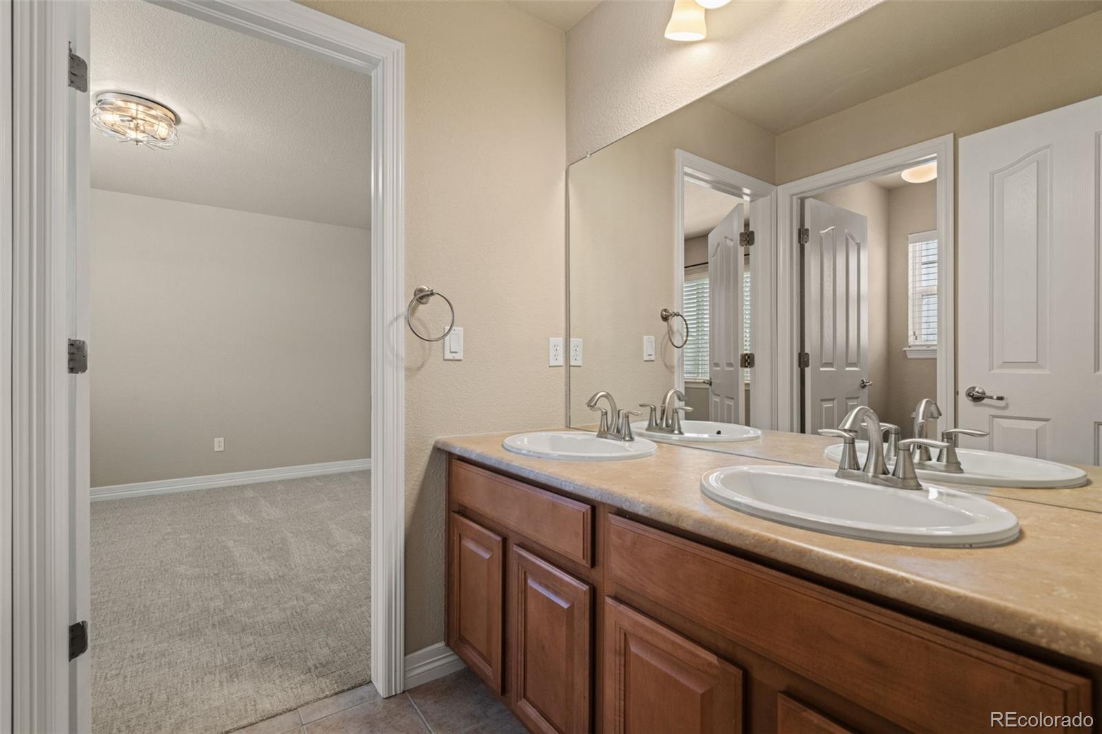 MLS Image #32 for 6419 s old hammer way,aurora, Colorado