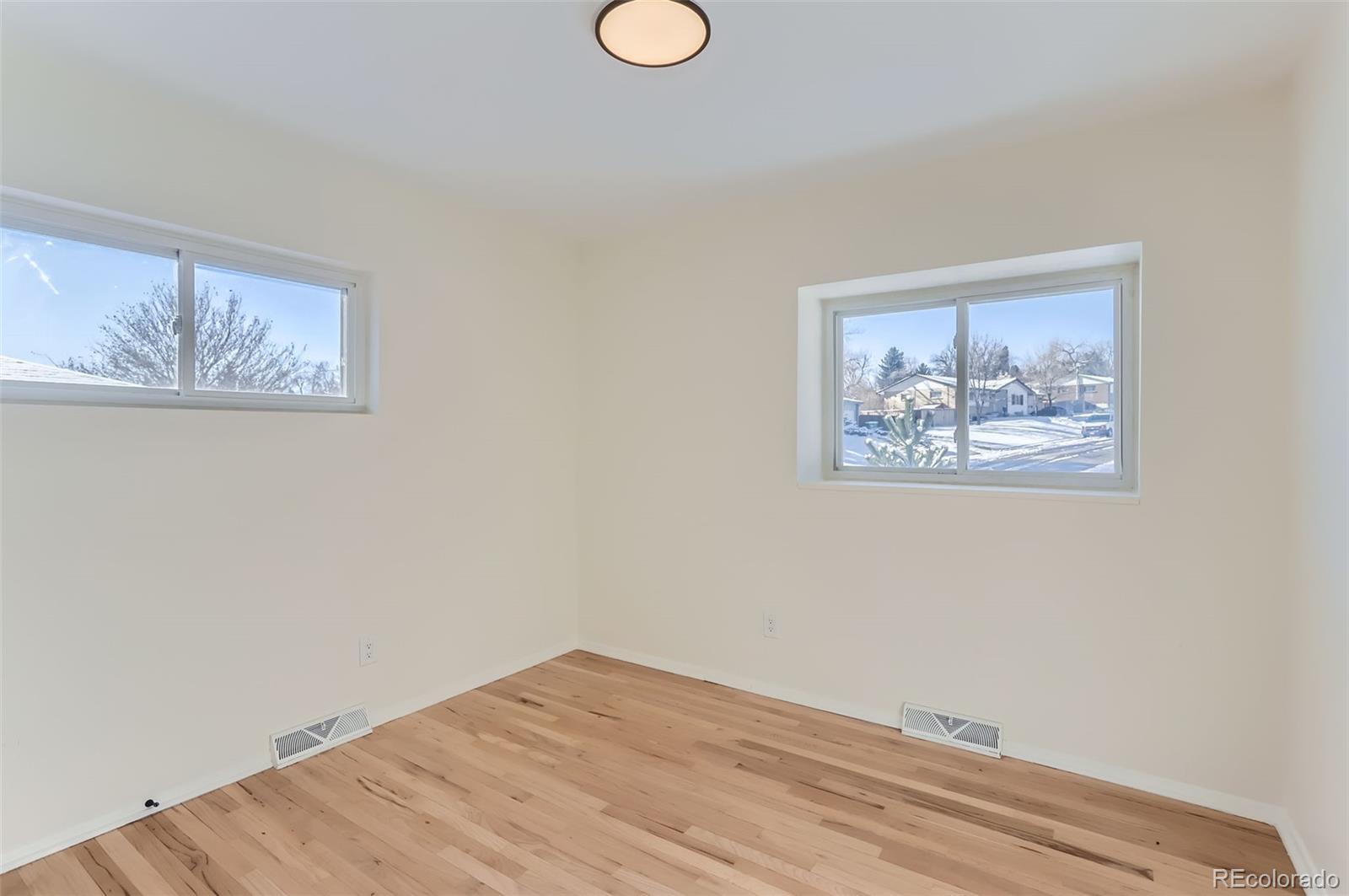 MLS Image #17 for 994 s vivian court,lakewood, Colorado