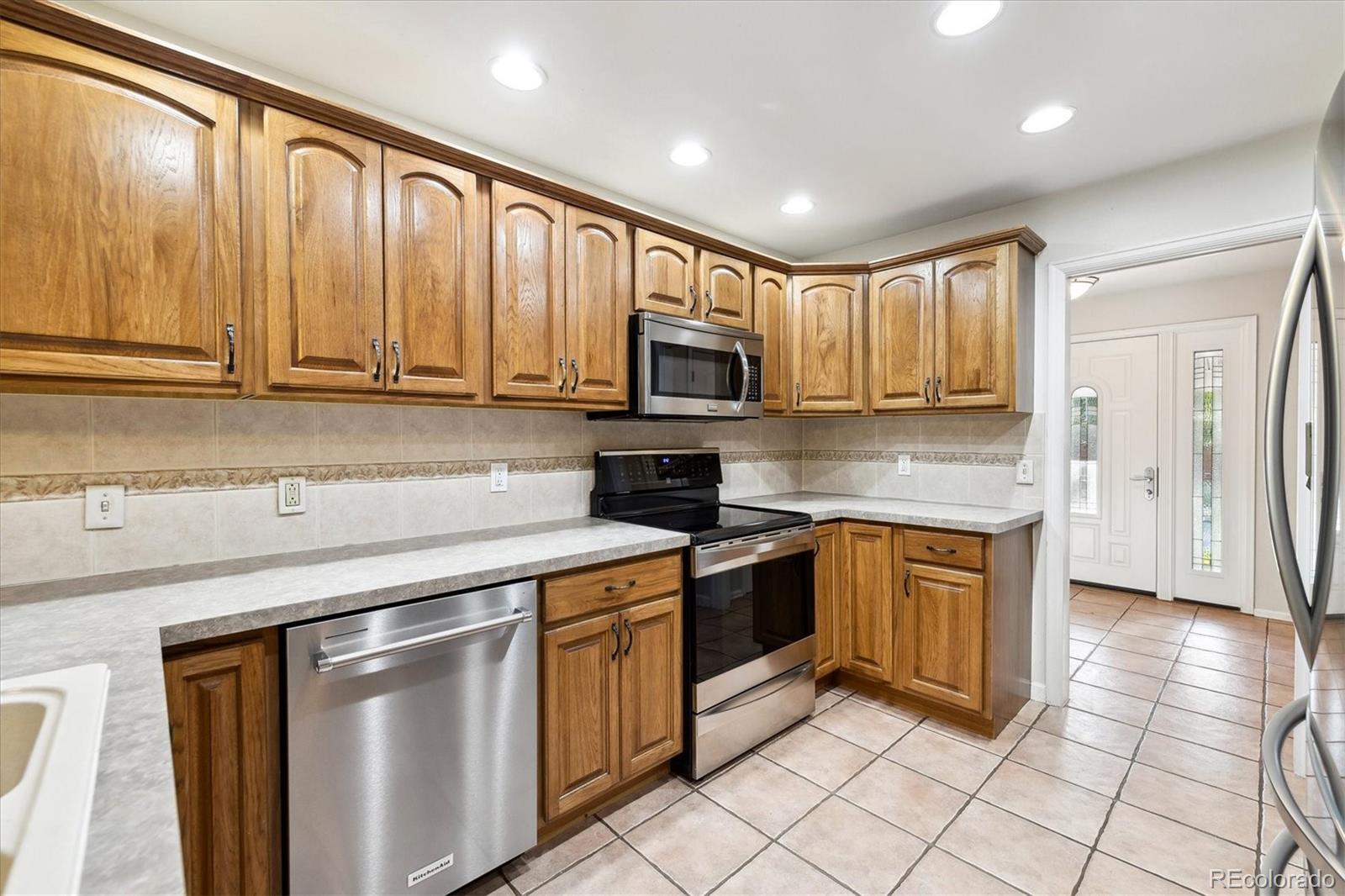 MLS Image #8 for 2695 s ammons way,lakewood, Colorado