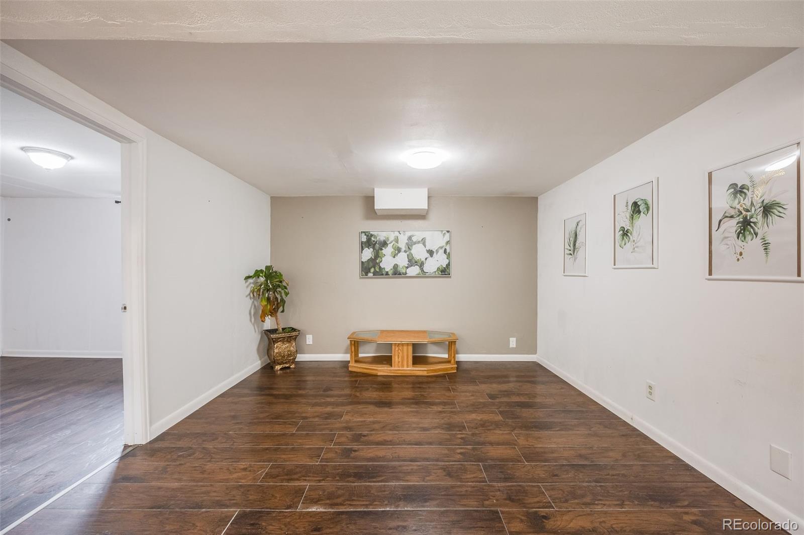 MLS Image #29 for 1441 e 84th place,denver, Colorado