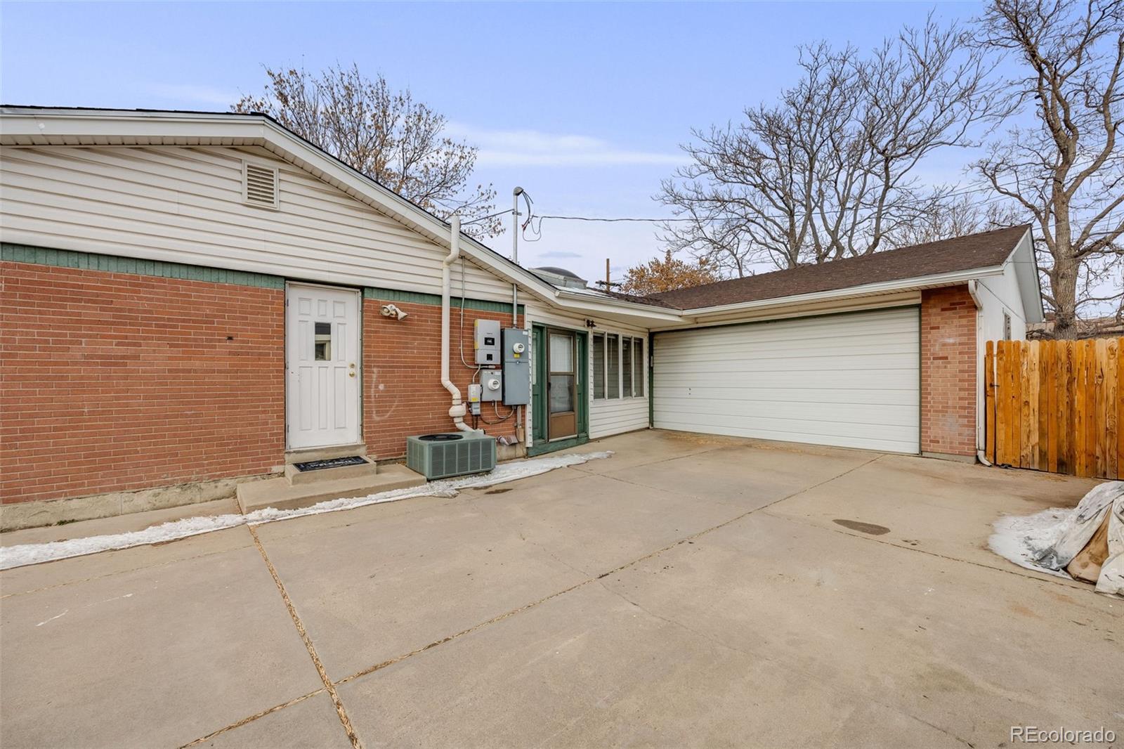 MLS Image #37 for 1441 e 84th place,denver, Colorado