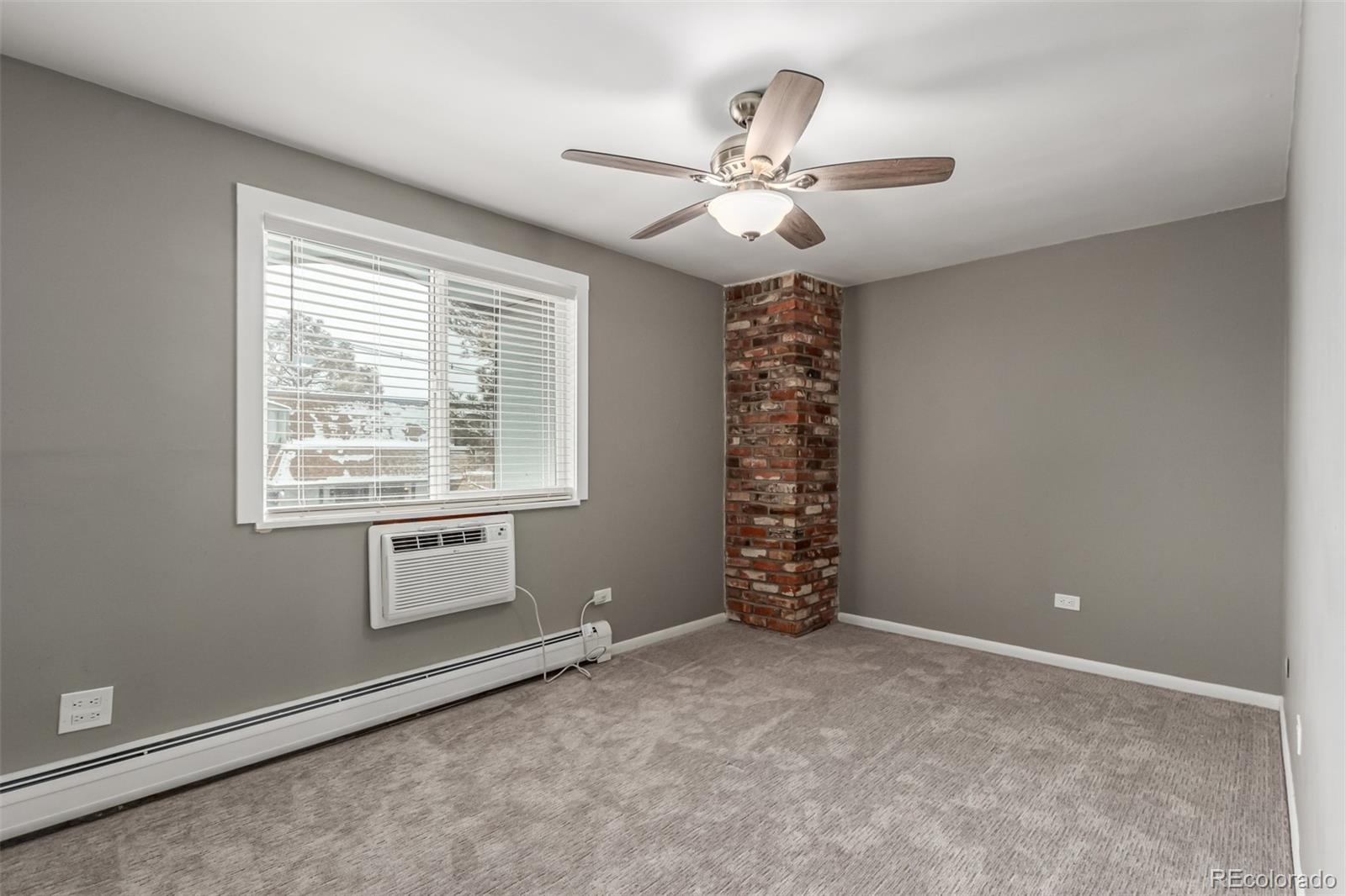 MLS Image #10 for 2700 s holly street,denver, Colorado