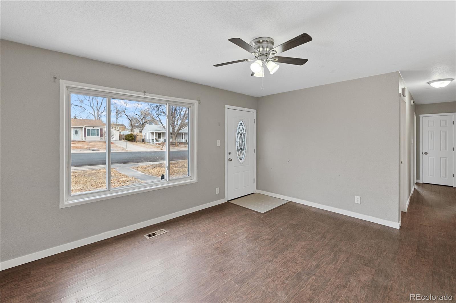 MLS Image #5 for 2821  casden circle,colorado springs, Colorado