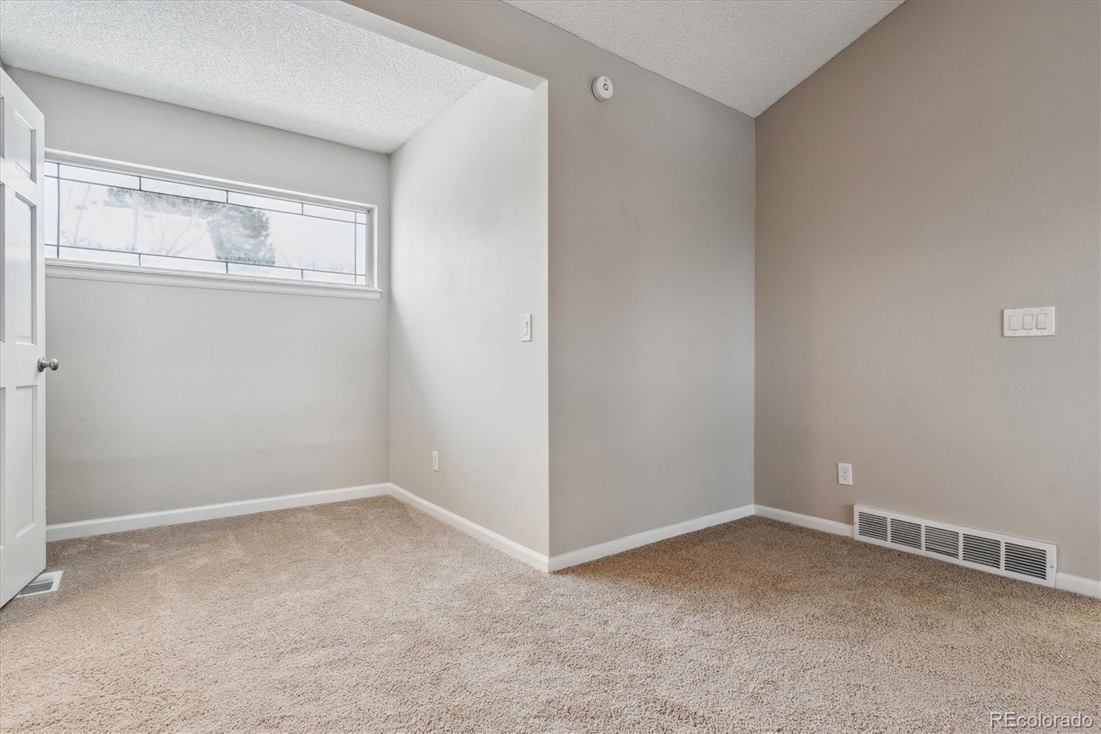 MLS Image #18 for 1470 s quebec way,denver, Colorado