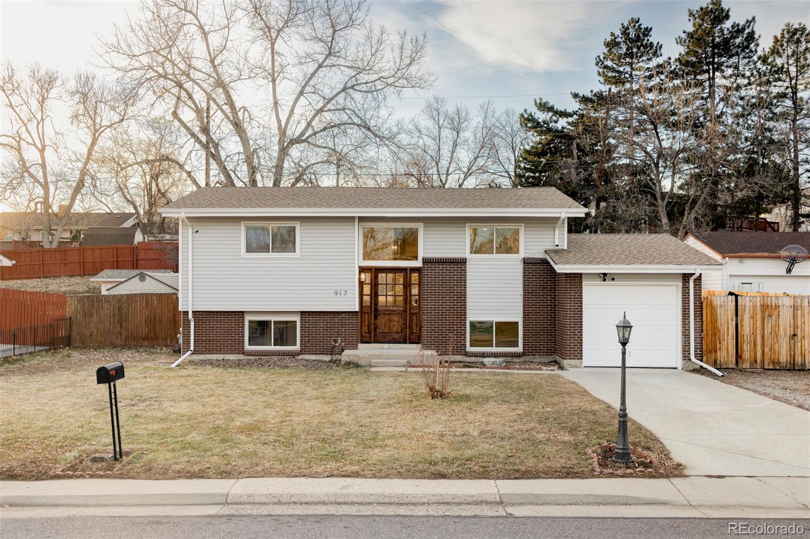 MLS Image #0 for 917 s owens court,lakewood, Colorado