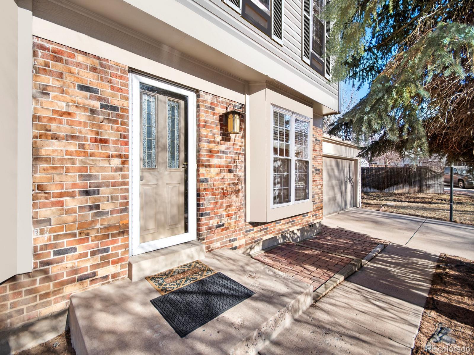 MLS Image #3 for 1050 s lewiston way,aurora, Colorado