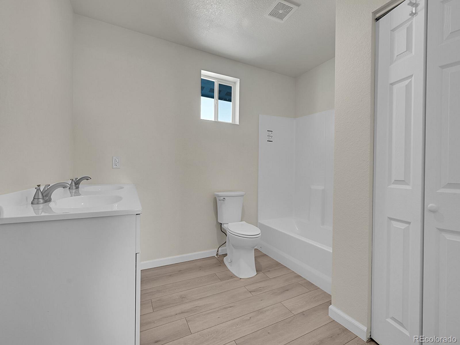 MLS Image #15 for 329  lilac drive,lochbuie, Colorado