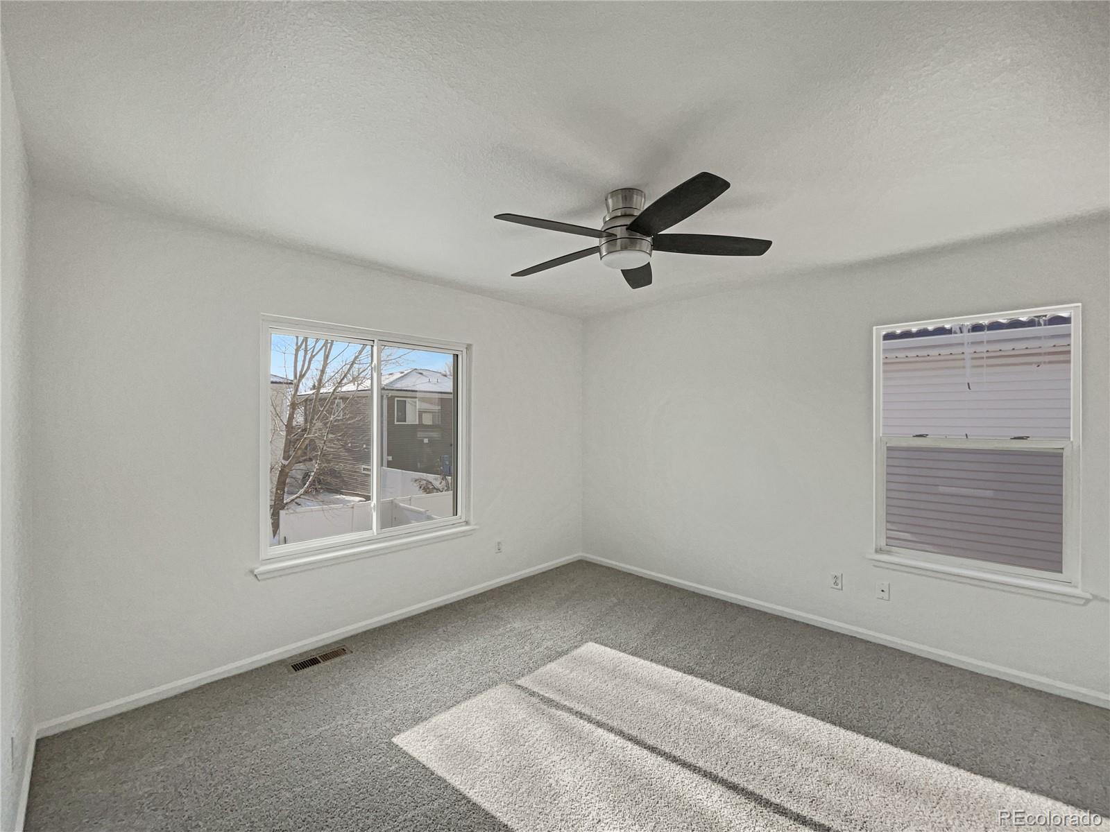 MLS Image #9 for 18986 e 51st place,denver, Colorado