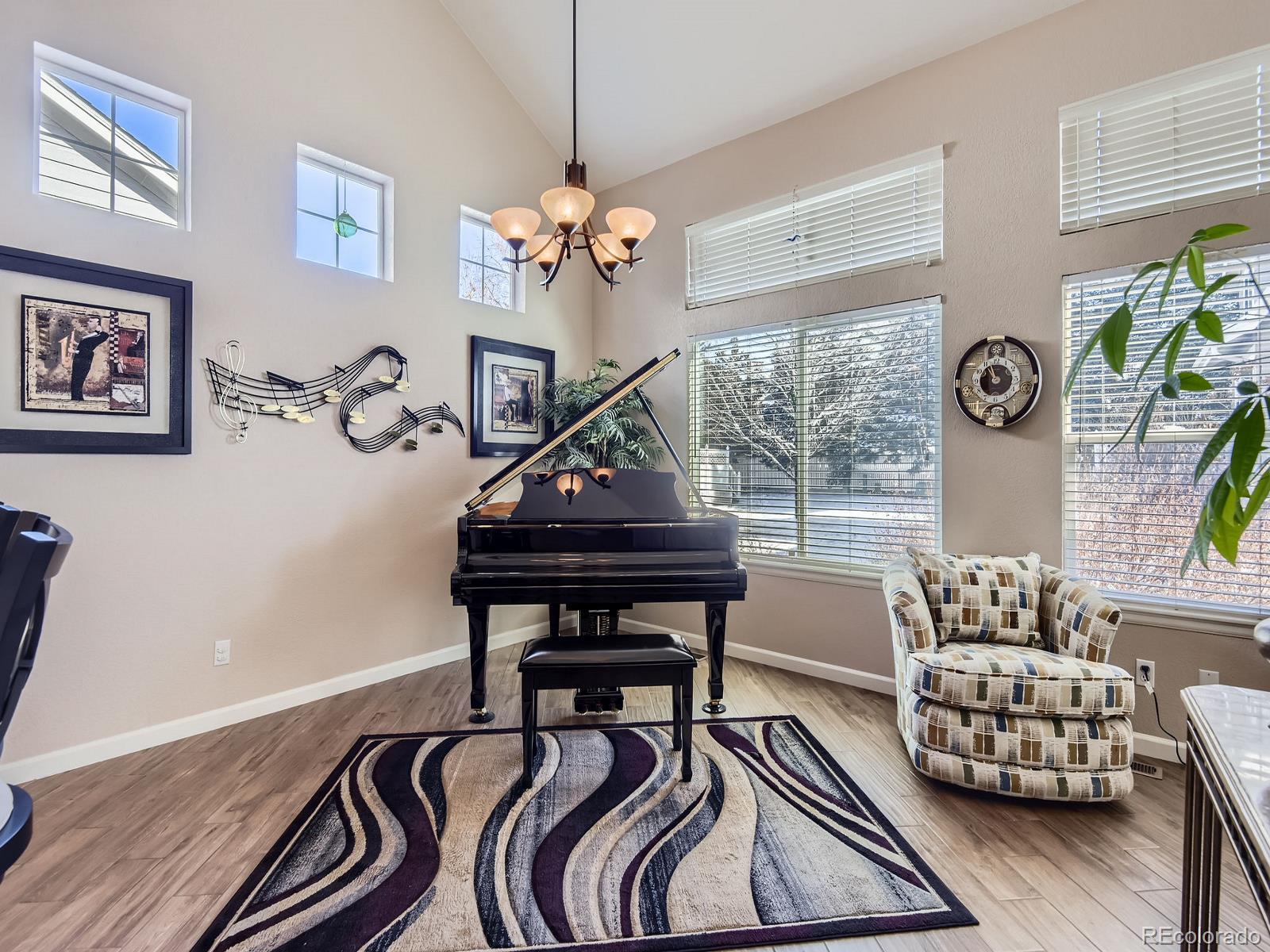 MLS Image #5 for 2676 s troy court,aurora, Colorado