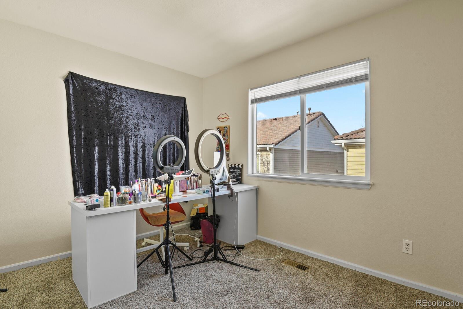 MLS Image #21 for 21567 e 55th place,denver, Colorado