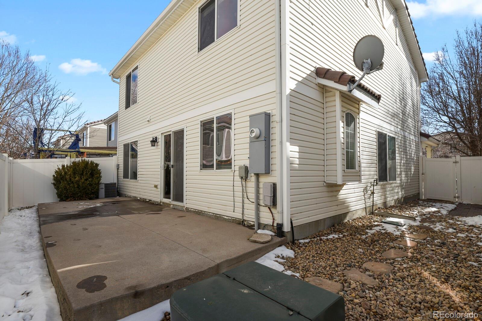 MLS Image #25 for 21567 e 55th place,denver, Colorado