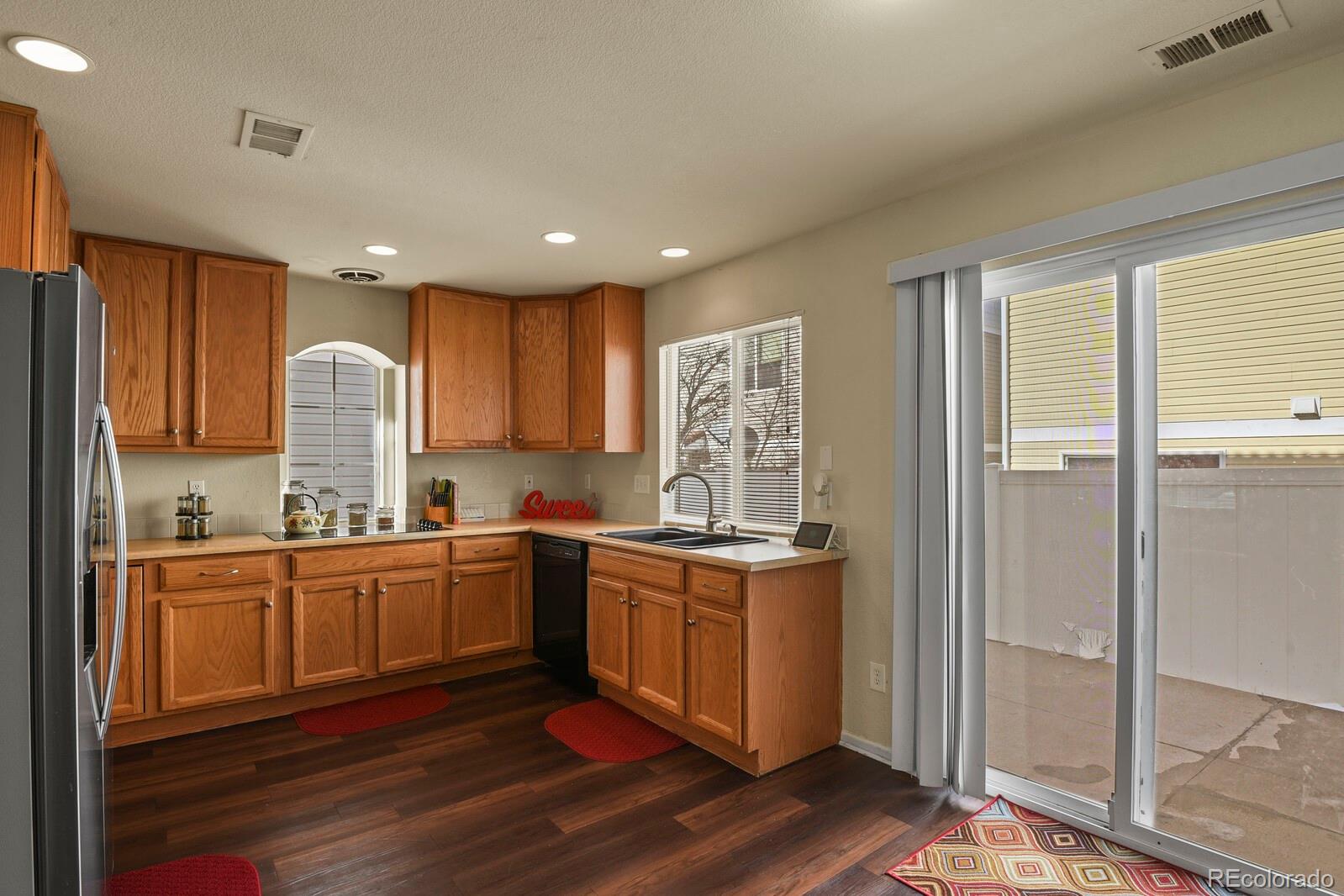 MLS Image #6 for 21567 e 55th place,denver, Colorado