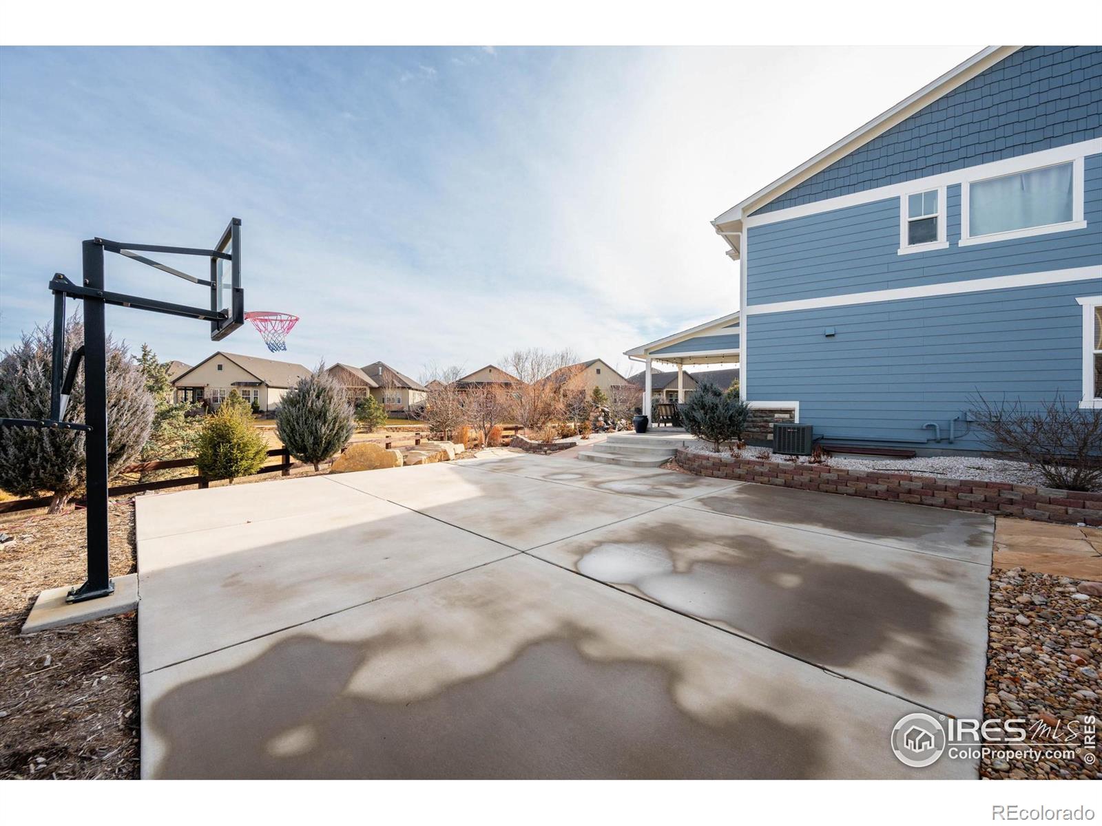 MLS Image #32 for 1985  barbados court,windsor, Colorado