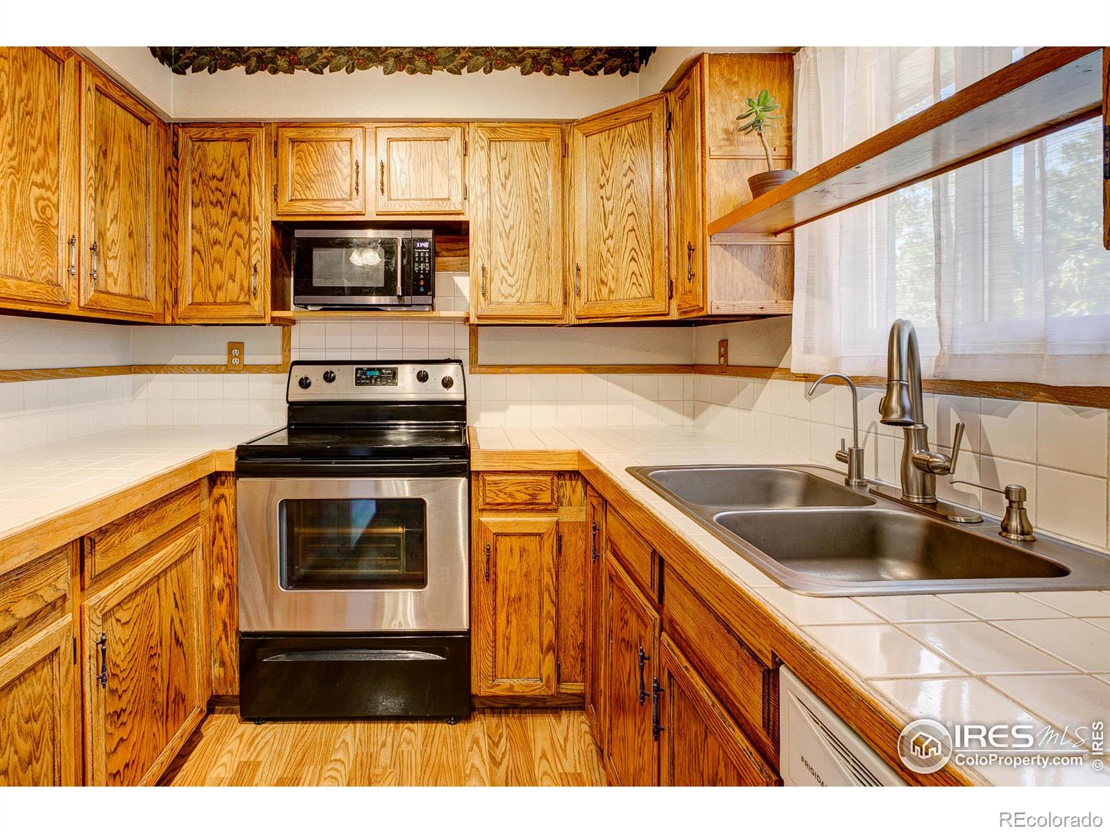 MLS Image #10 for 527 s gilpin avenue,loveland, Colorado