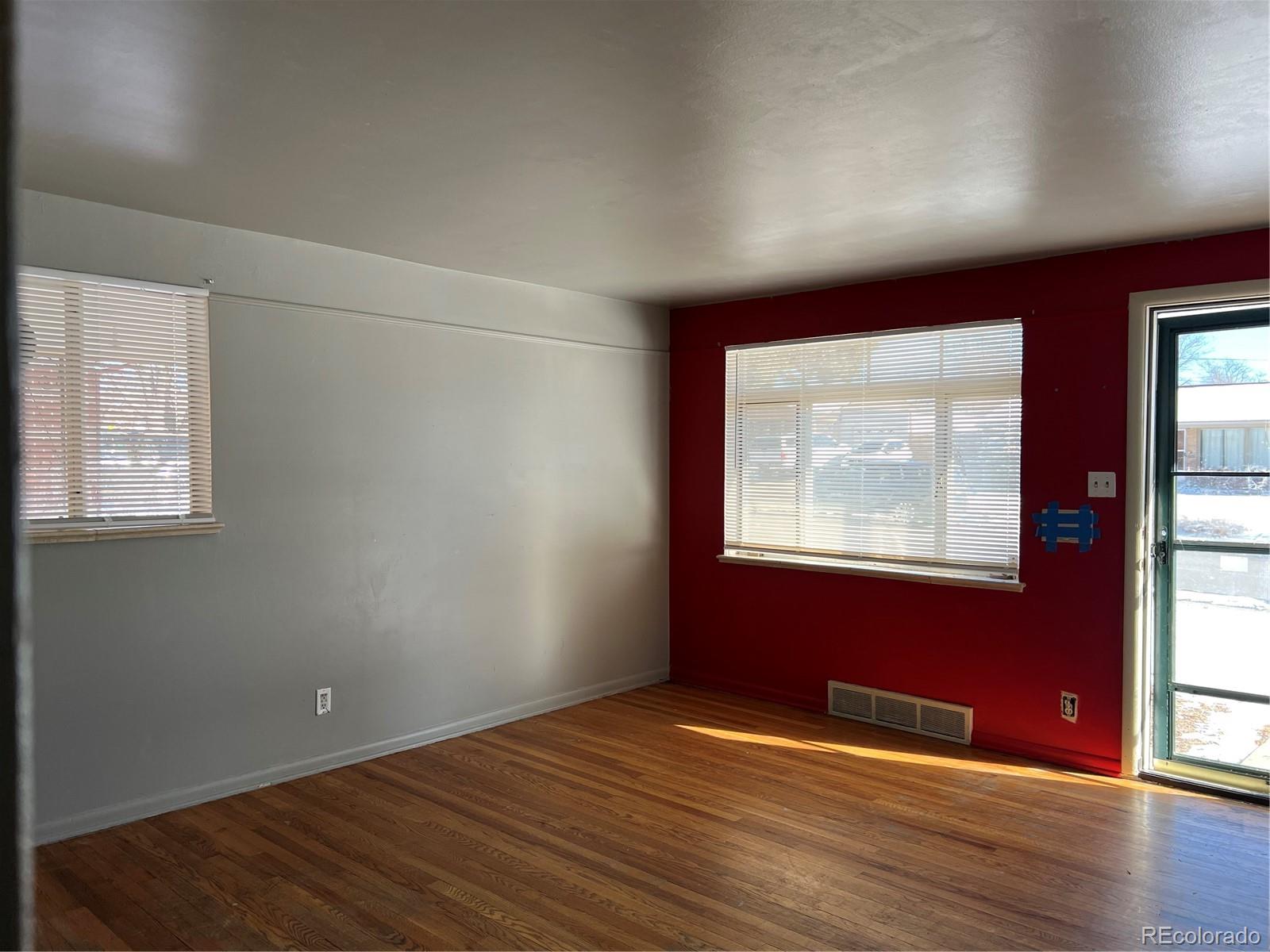 MLS Image #3 for 8551  circle drive,westminster, Colorado