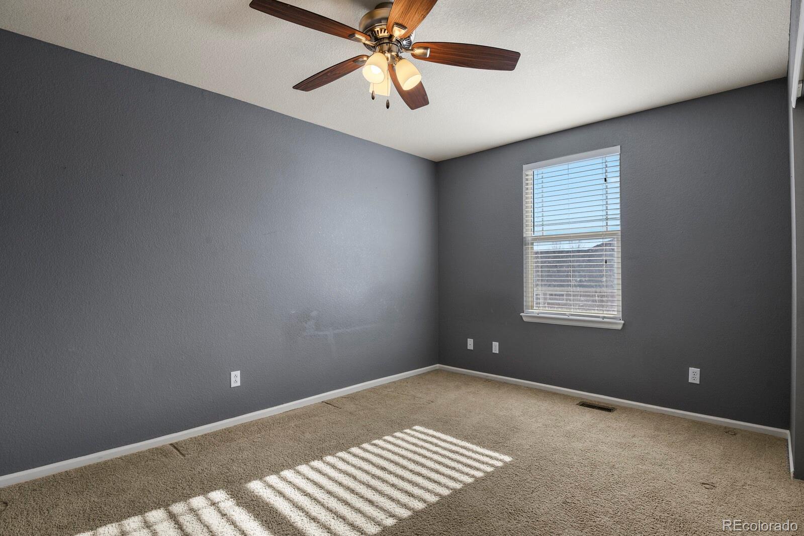 MLS Image #17 for 581 n flat rock circle,aurora, Colorado