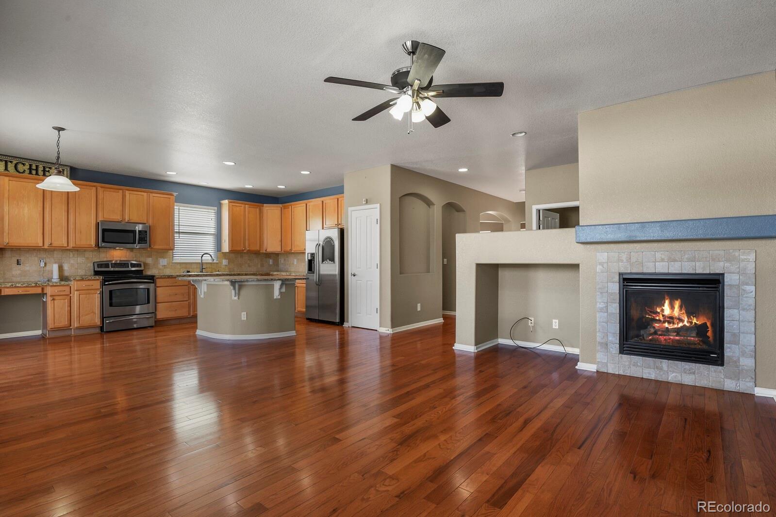 MLS Image #8 for 581 n flat rock circle,aurora, Colorado