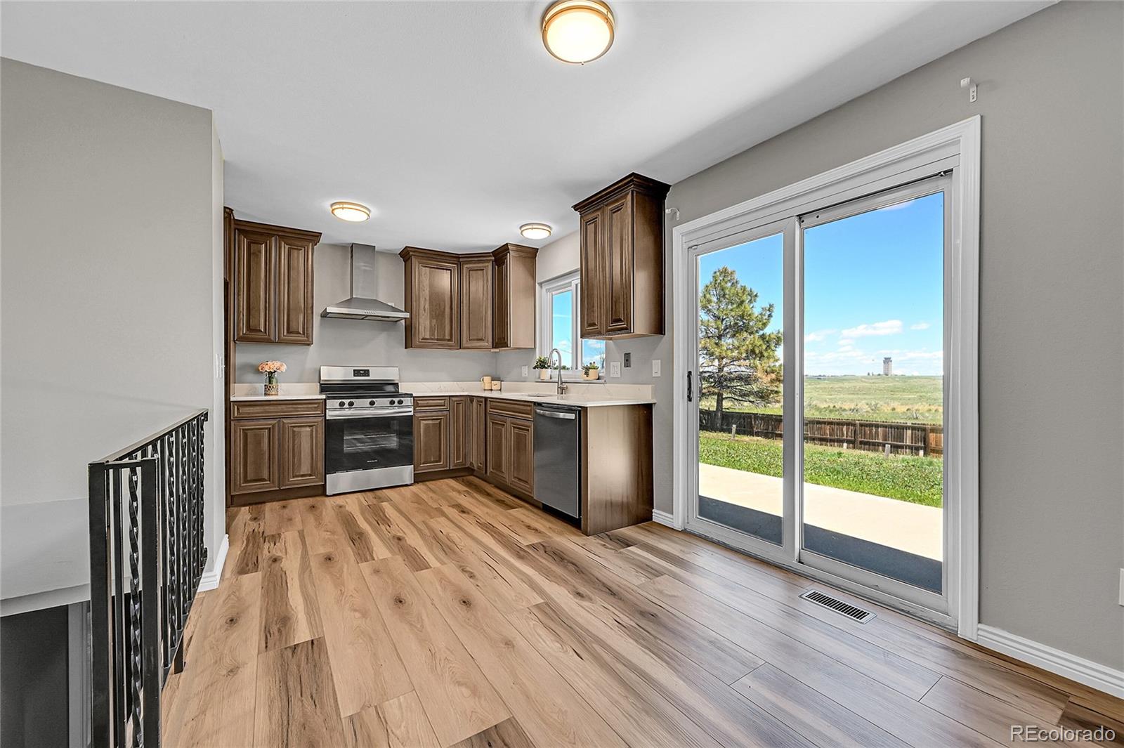MLS Image #10 for 19155 e kansas drive,aurora, Colorado