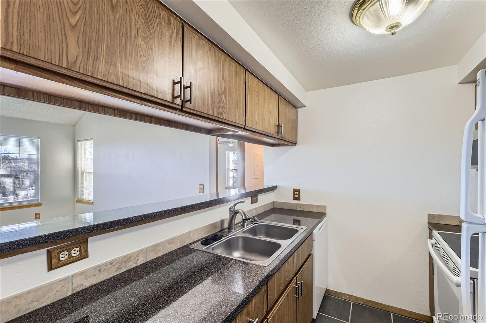 MLS Image #9 for 2740 e otero place,centennial, Colorado