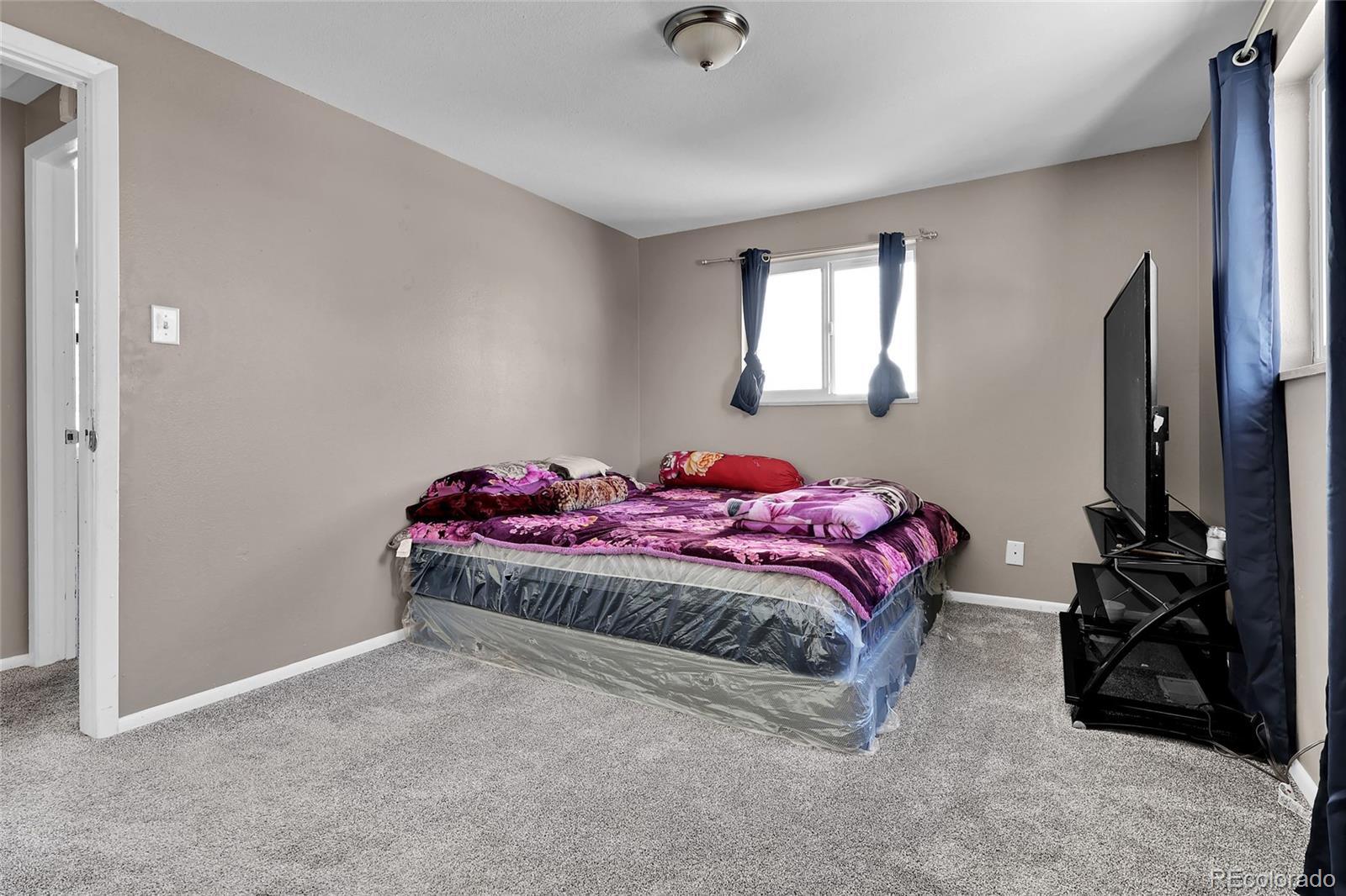 MLS Image #8 for 5100  troy street,denver, Colorado