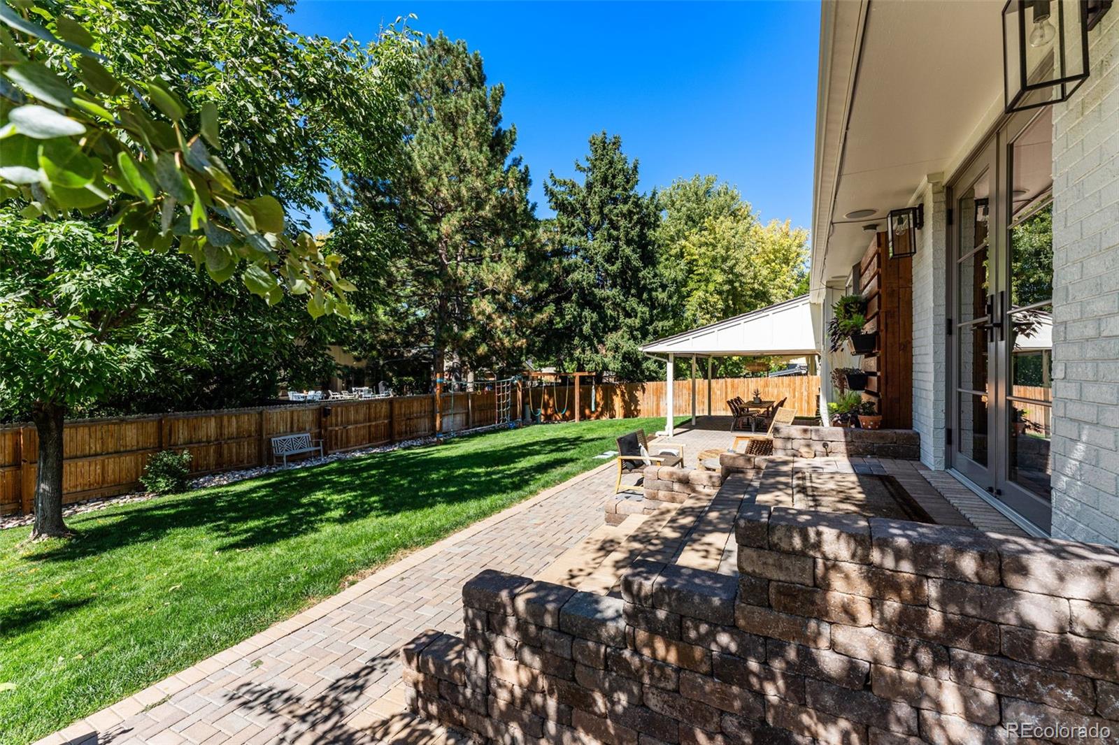 MLS Image #47 for 3951 s narcissus way,denver, Colorado