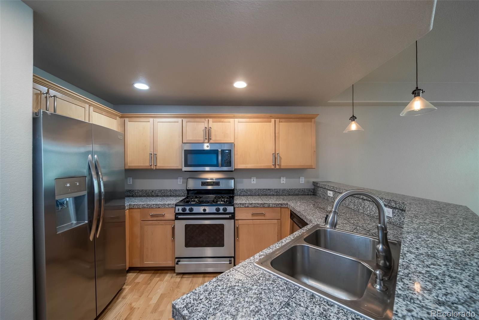 MLS Image #13 for 1735 n ogden street,denver, Colorado