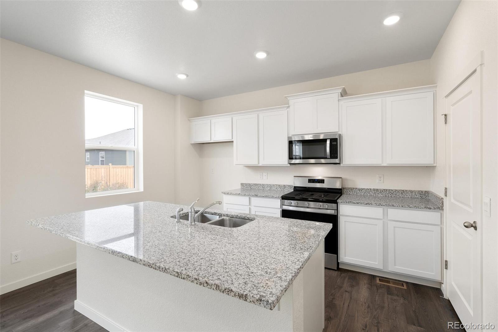 MLS Image #12 for 6344  coralbell street,wellington, Colorado